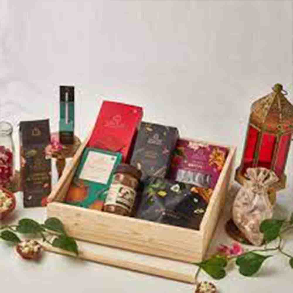 Occasions Gifts Hamper & boxes